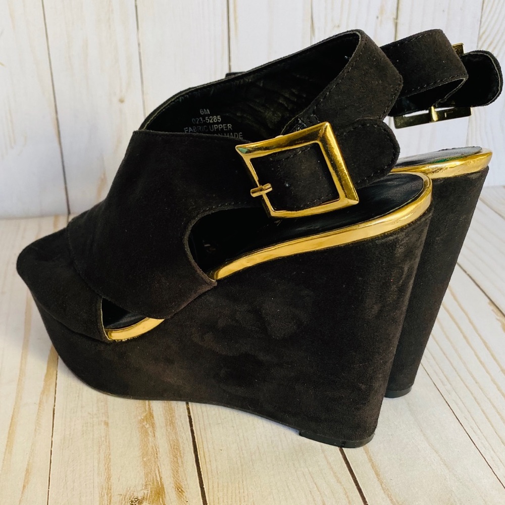 Nicole Miller faux suede platform wedges black 6 - Picture 5 of 8